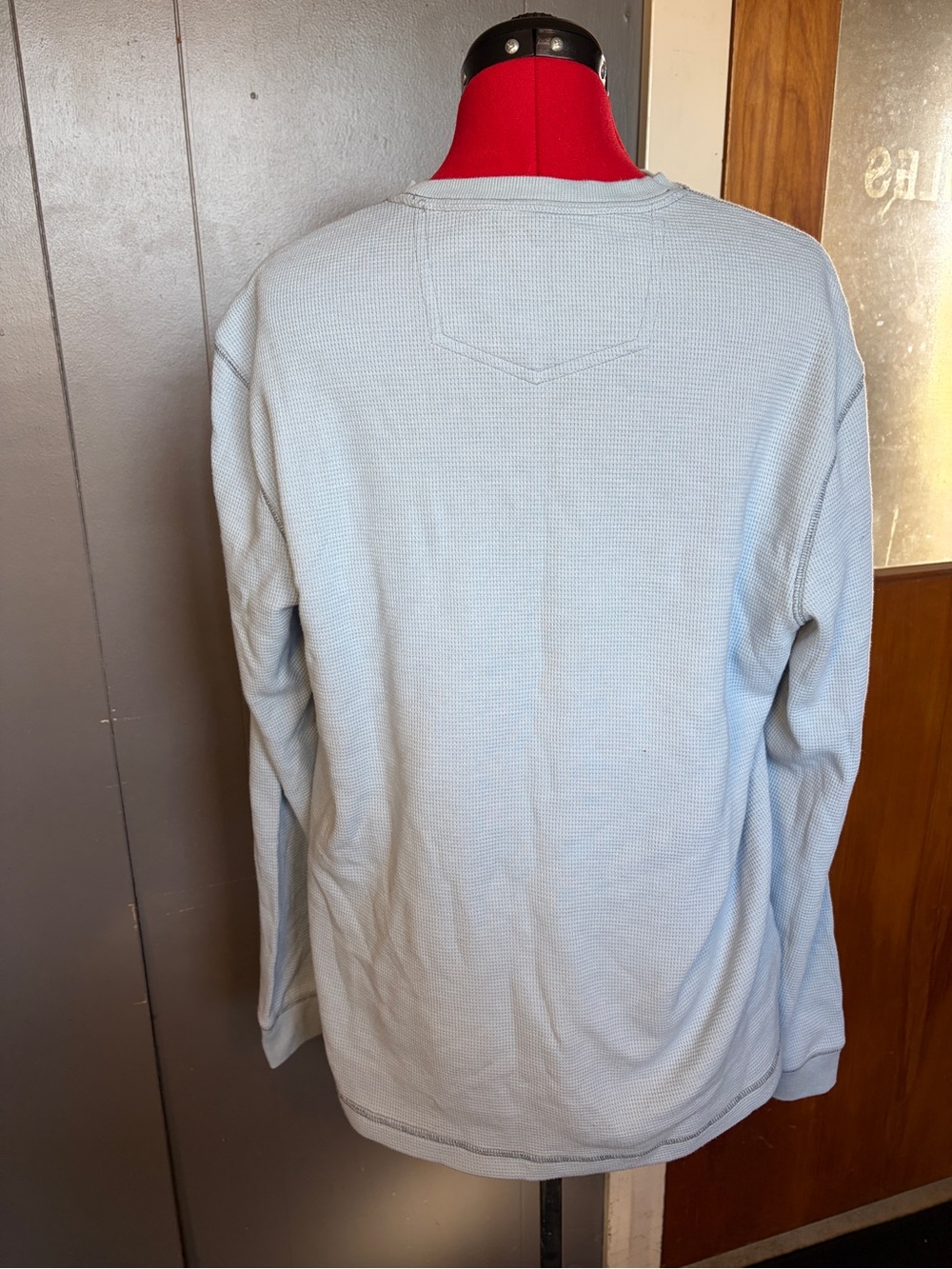 Eddie Bauer Light Blue Long-Sleeve Waffle Thermal Shirt - Picture 3 of 8